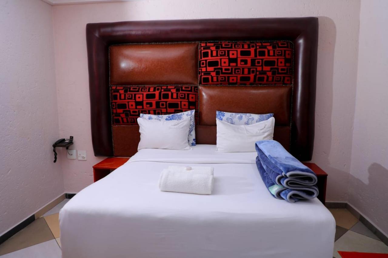 Yeoville Hotel Johannesbourg Extérieur photo